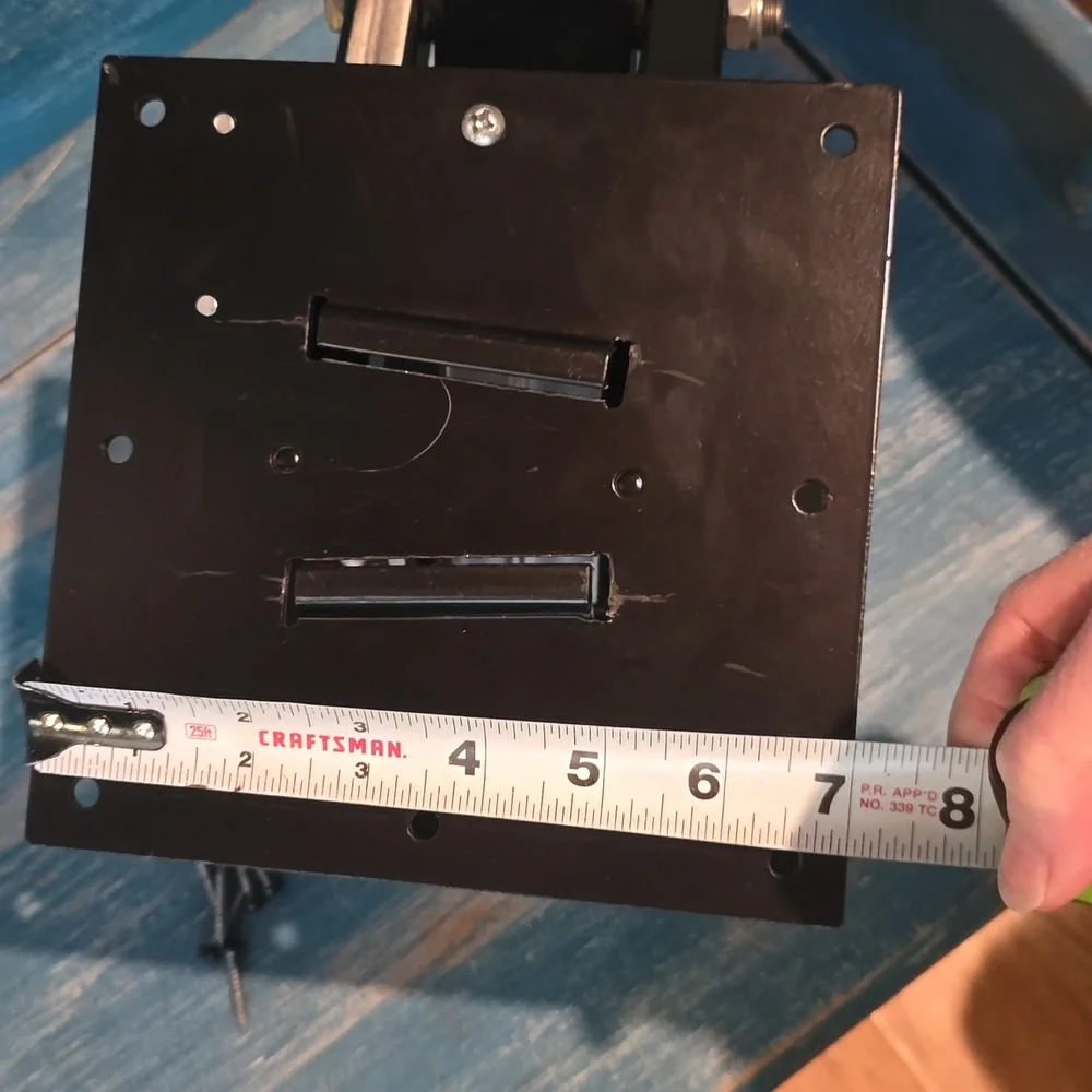 Metal TV Mount - Picture 3 of 3